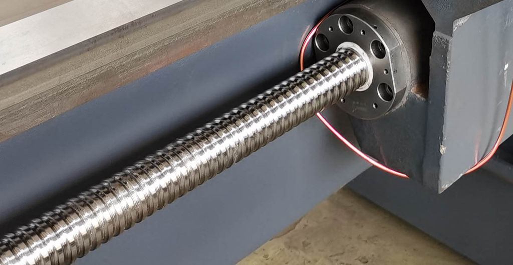 Токарный станок c ЧПУ с прямой станиной MetalTec NEXT 36x750