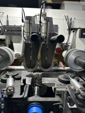 Четырехсторонний продольно-фрезерный станок QUADRO 726 SAW Ultra