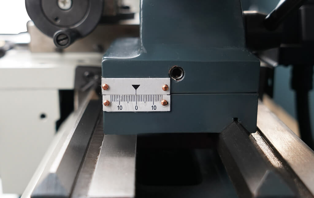 Настольный токарный станок Metal Master MasterTurn 2550G