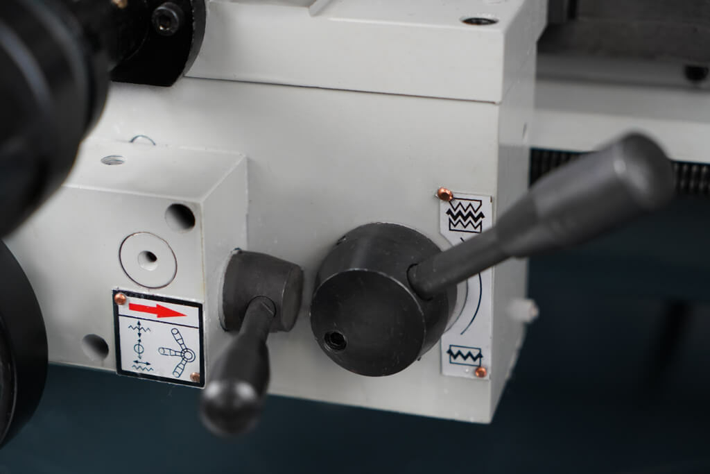 Настольный токарный станок Metal Master MasterTurn 2550G