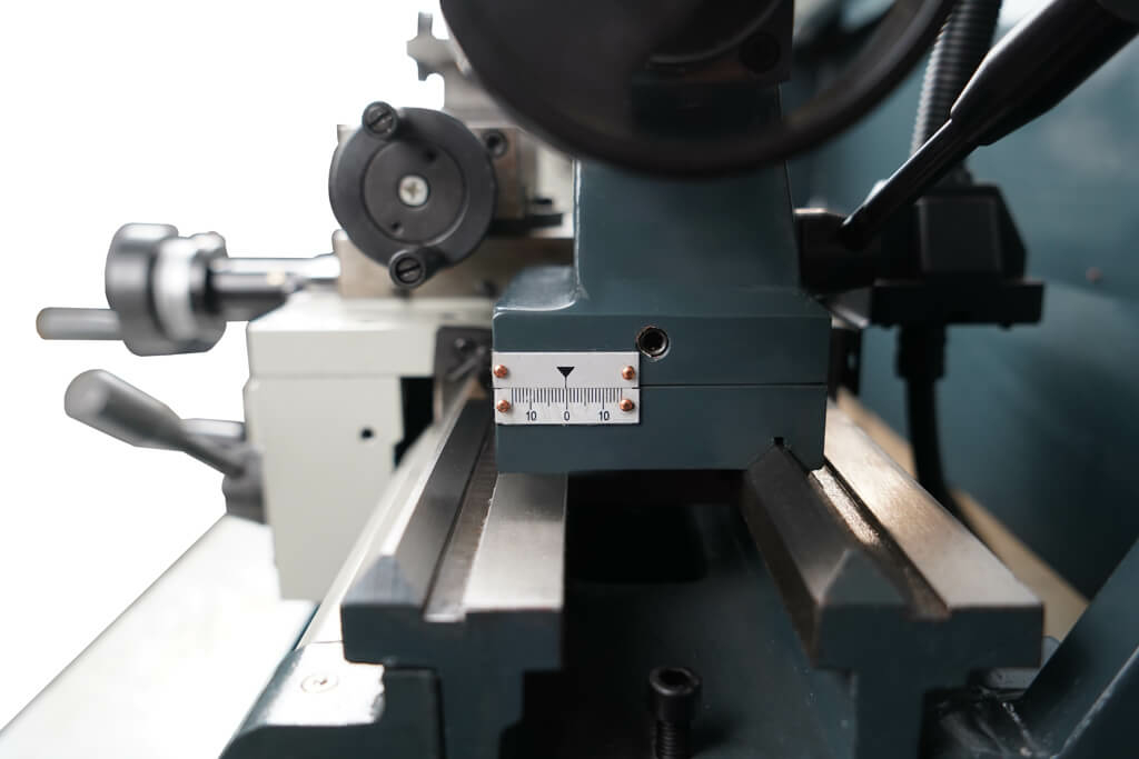 Настольный токарный станок Metal Master MasterTurn 2550G