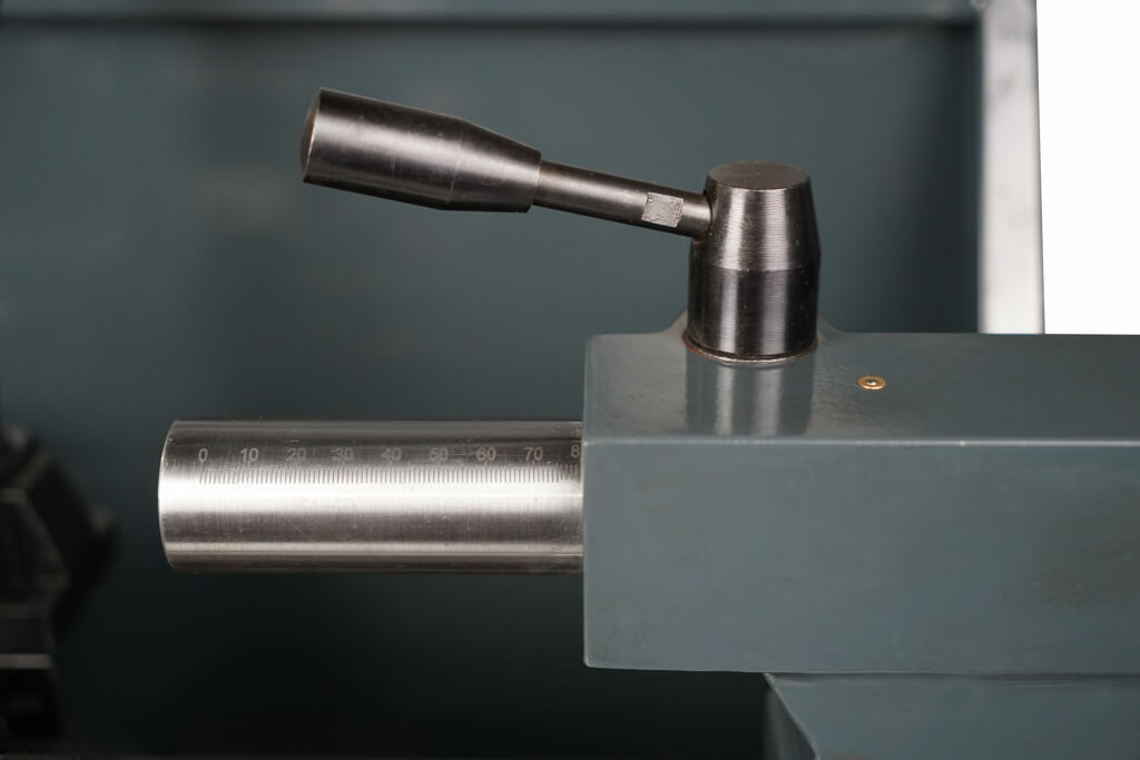 Настольный токарный станок Metal Master MasterTurn 2550GV