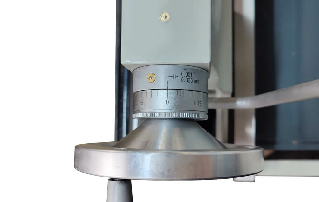 Настольный токарный станок Metal Master MasterTurn 3390G