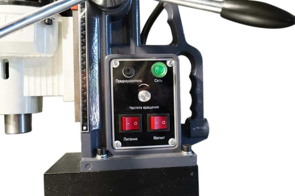 Сверлильный станок на магнитном основании Metal Master MDM-50E
