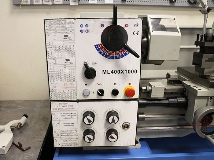Универсальный токарный станок ML 400x1000 по металлу