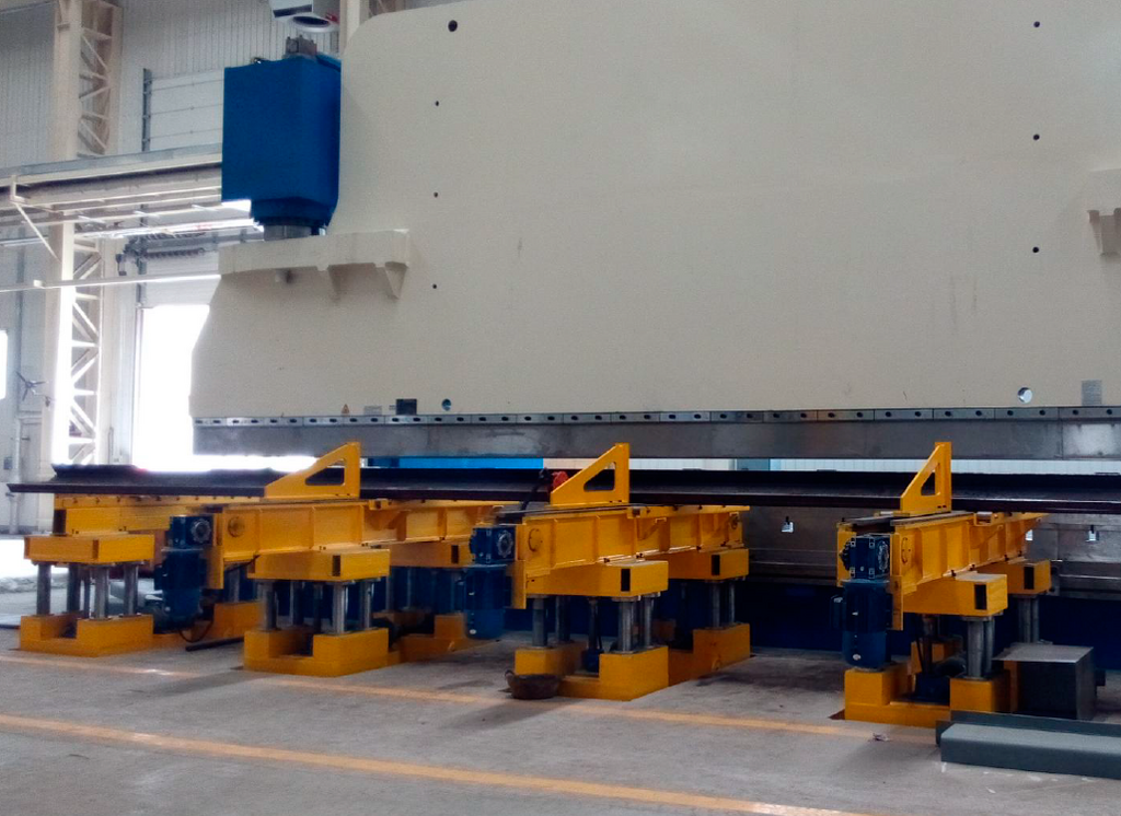 Листогибочный гидравлический пресс с ЧПУ MetalTec HBC 1000/6000