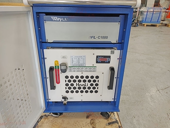 Волоконно-лазерный сварочный аппарат MFKY-W-HW2000-C 2кВт IPG с механизмом подачи проволоки