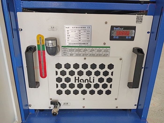 Волоконно-лазерный сварочный аппарат MFKY-W-HW2000-C 2кВт IPG с механизмом подачи проволоки