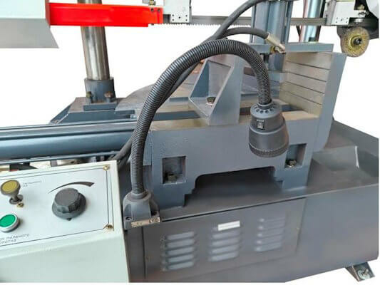 Полуавтоматический ленточнопильный станок MetalMaster MGH-600 Z60