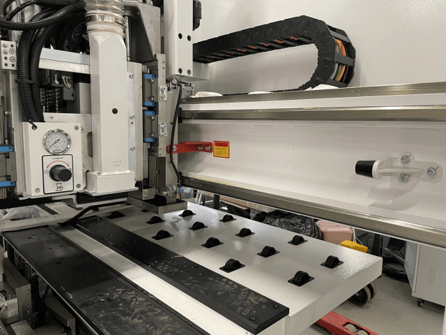 Сверлильно-присадочный центр с ЧПУ Nanxing NСB612