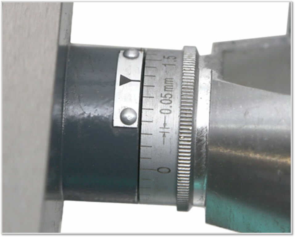 Настольный фрезерный станок Metal Master MMD - 20LV MG