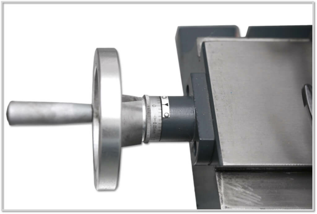 Настольный фрезерный станок Metal Master MMD - 30LV MG