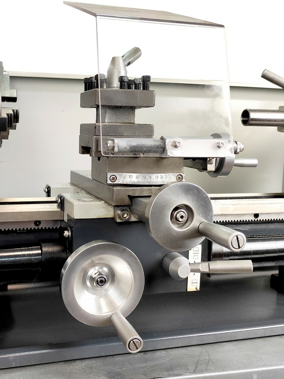 Настольный токарно-винторезный станок Metal Master MML 2140V