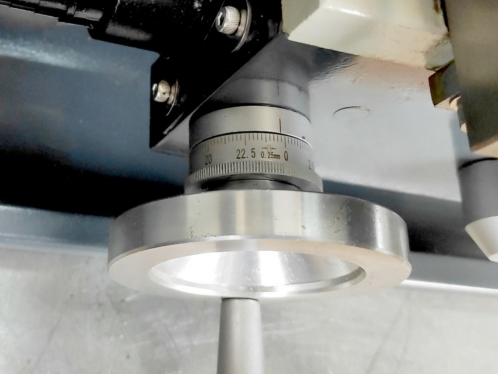 Настольный токарно-винторезный станок Metal Master MML 2140V