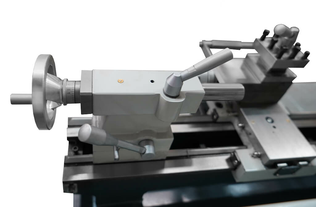 Настольный токарно-винторезный станок Metal Master MML 2140VE