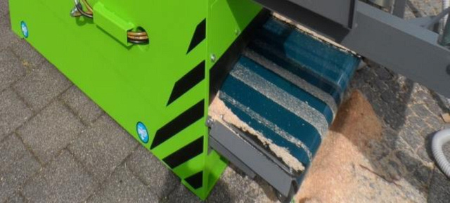 Кромкообрезной станок Mebor VR 900