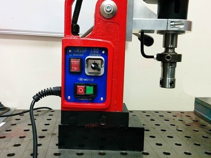 Сверлильно-резьбонарезной станок СМПР 100