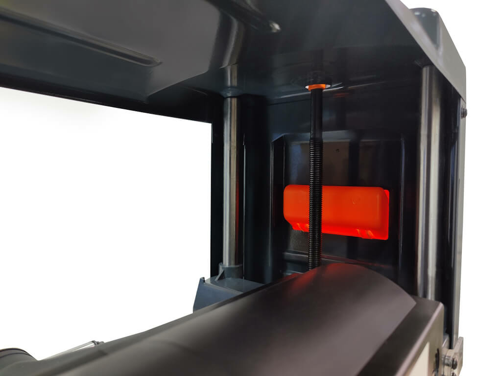 Станок рейсмусовый MWP-318