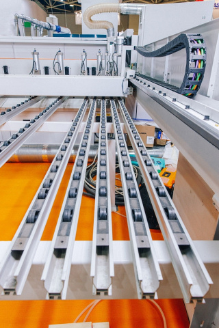 Форматно-раскроечный центр с ЧПУ Filato HP 330G