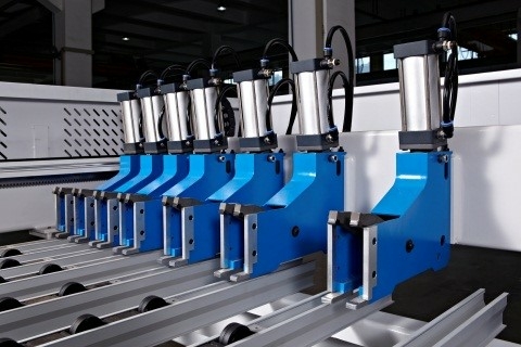 Форматно-раскроечный центр с ЧПУ KDT KS-832H