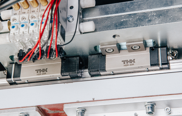 Пятиосевой обрабатывающий центр с ЧПУ EXCITECH ATLAS