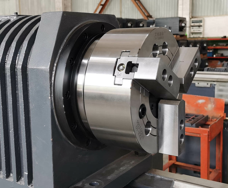 Токарный станок ЧПУ с горизонтальной станиной MetalTec NEXT 50х2000 (KND)