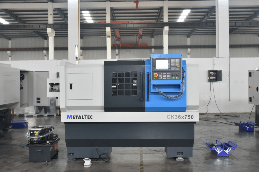 MetalTec CK 36x750 токарный станок c ЧПУ с горизонтальной станиной met584