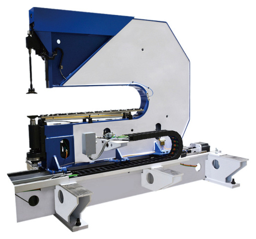 Автоматический панелегиб YAWEI c автосменой прижимного инструмента FBE 3220