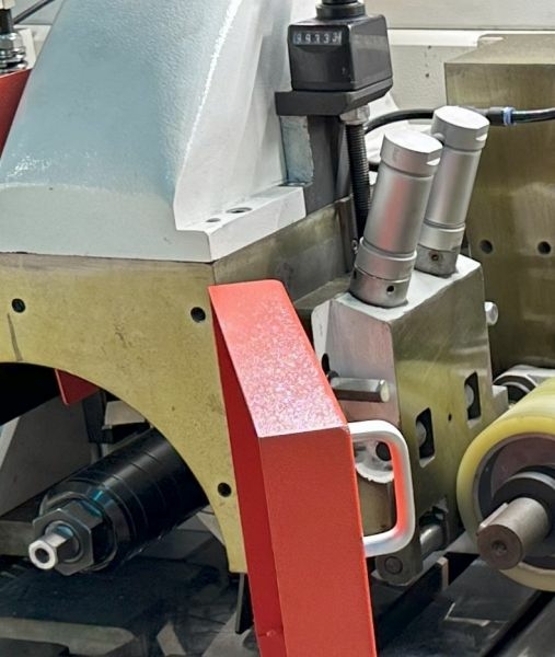 Четырехсторонние станки JANGJA серии EM