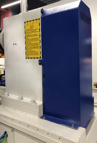 Токарный центр с ЧПУ с автозагрузкой заготовок Beaver 12D4 AUTO