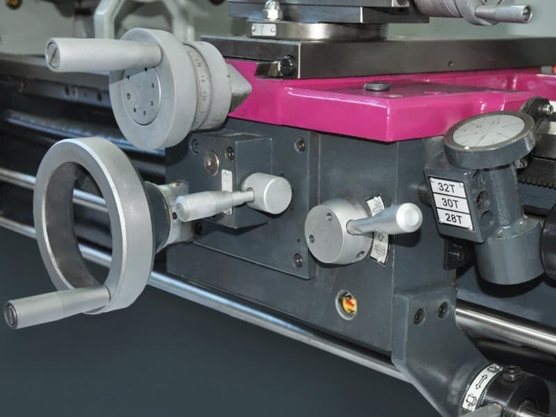 Токарно-винторезный станок Optimum Opti D320x920