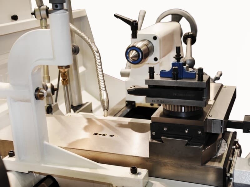 Токарно-винторезный станок Optimum Opti D460x1000 DPA