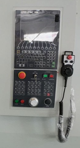 Токарный станок с наклонной станиной KTH 60/600