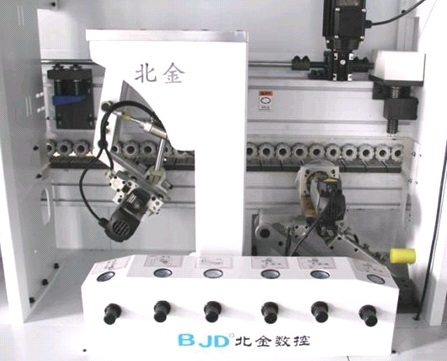Кромкооблицовочный автоматический станок BJD-F750