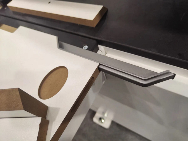 Сверлильно-фрезерный центр с ЧПУ Nanxing NCB2808