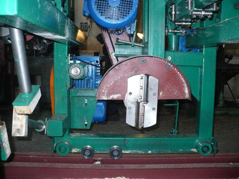 Станок для оцилиндровки бревен Алтай ОС550