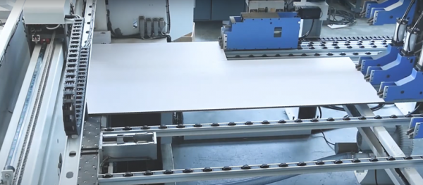 Форматно-раскроечный центр с ЧПУ KDT KS-542HL