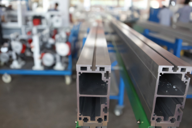 Автоматический кромкооблицовочный станок Filato Optima 515P