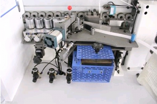 Кромкооблицовочный автоматический станок BJD-F650