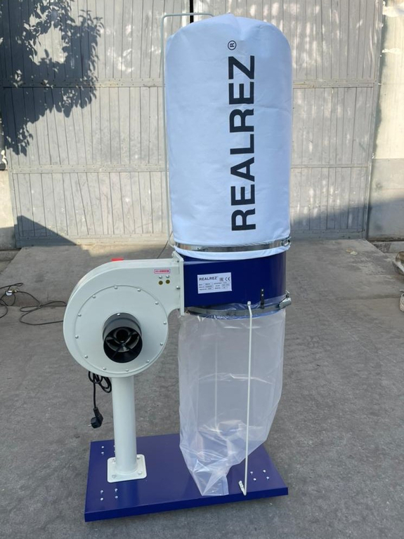 ВЫТЯЖКА ДЛЯ СТРУЖКИ REALREZ FM 230/220 V