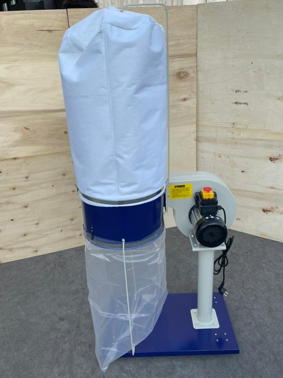 ВЫТЯЖКА ДЛЯ СТРУЖКИ REALREZ FM 230/220 V