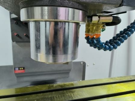 Фрезерный обрабатывающий центр с ЧПУ VMC650 (FANUC OI-TF PLUS)