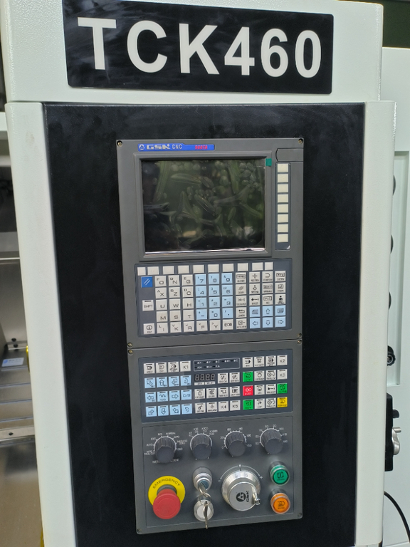 Токарный станок с ЧПУ Realrez ТCK 460X350 с наклонной станиной (GSK988TA)