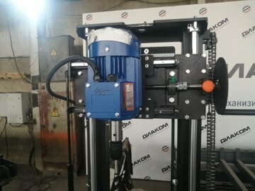 Сверлильный станок для нагелей с механическим приводом