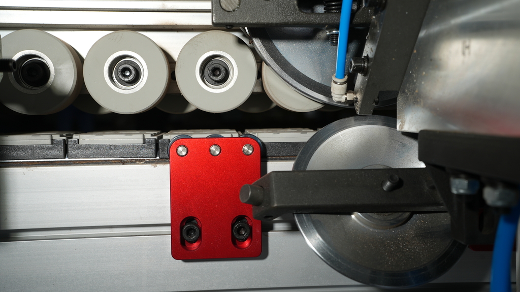 Кромкооблицовочный автоматический станок ALTESA ADVANTAGE 5000 EVO