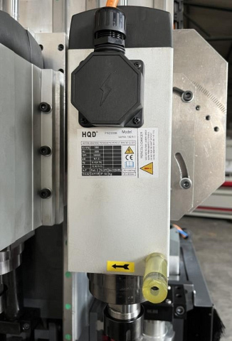 Токарный центр с ЧПУ с автозагрузкой Beaver 12D4 MAXI