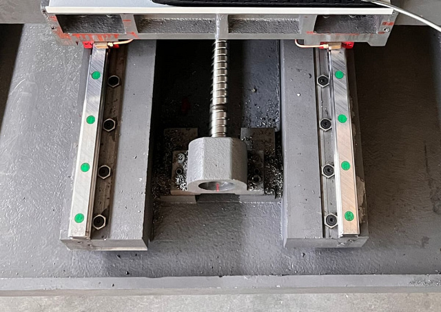 Фрезерный обрабатывающий центр 650S