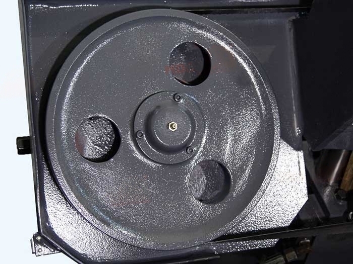 Полуавтоматический двухстоечный ленточнопильный станок G4220