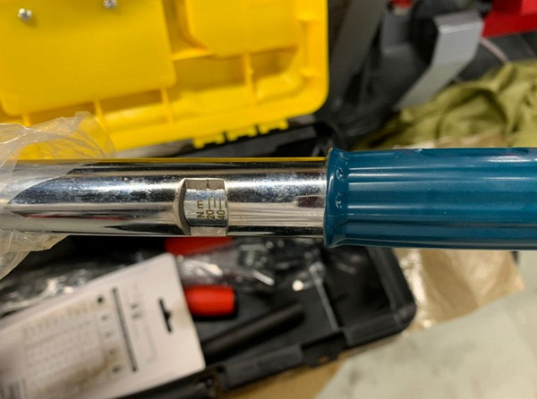 Полуавтоматический ленточнопильный станок IRONMAC CUT-500 СSA