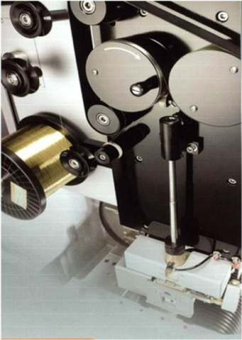 Проволочно-вырезной электроэрозионный станок CHMER AW3L